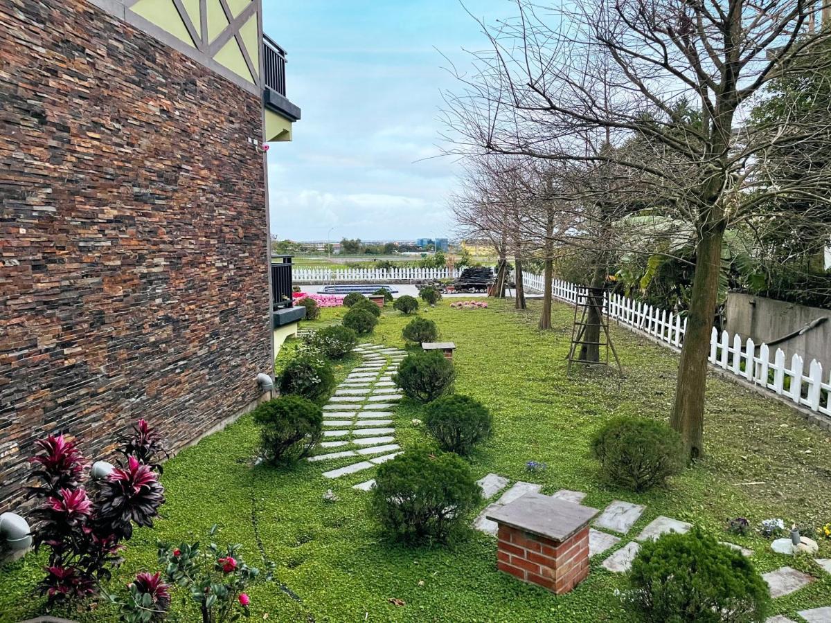 Luxembourg Hills Homestay Jiaoxi Exterior foto